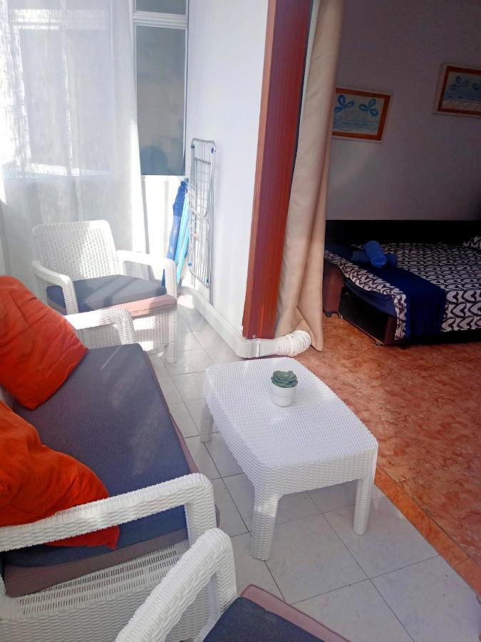 Perfectly Located Apartment With Pool Playa de las Américas Buitenkant foto